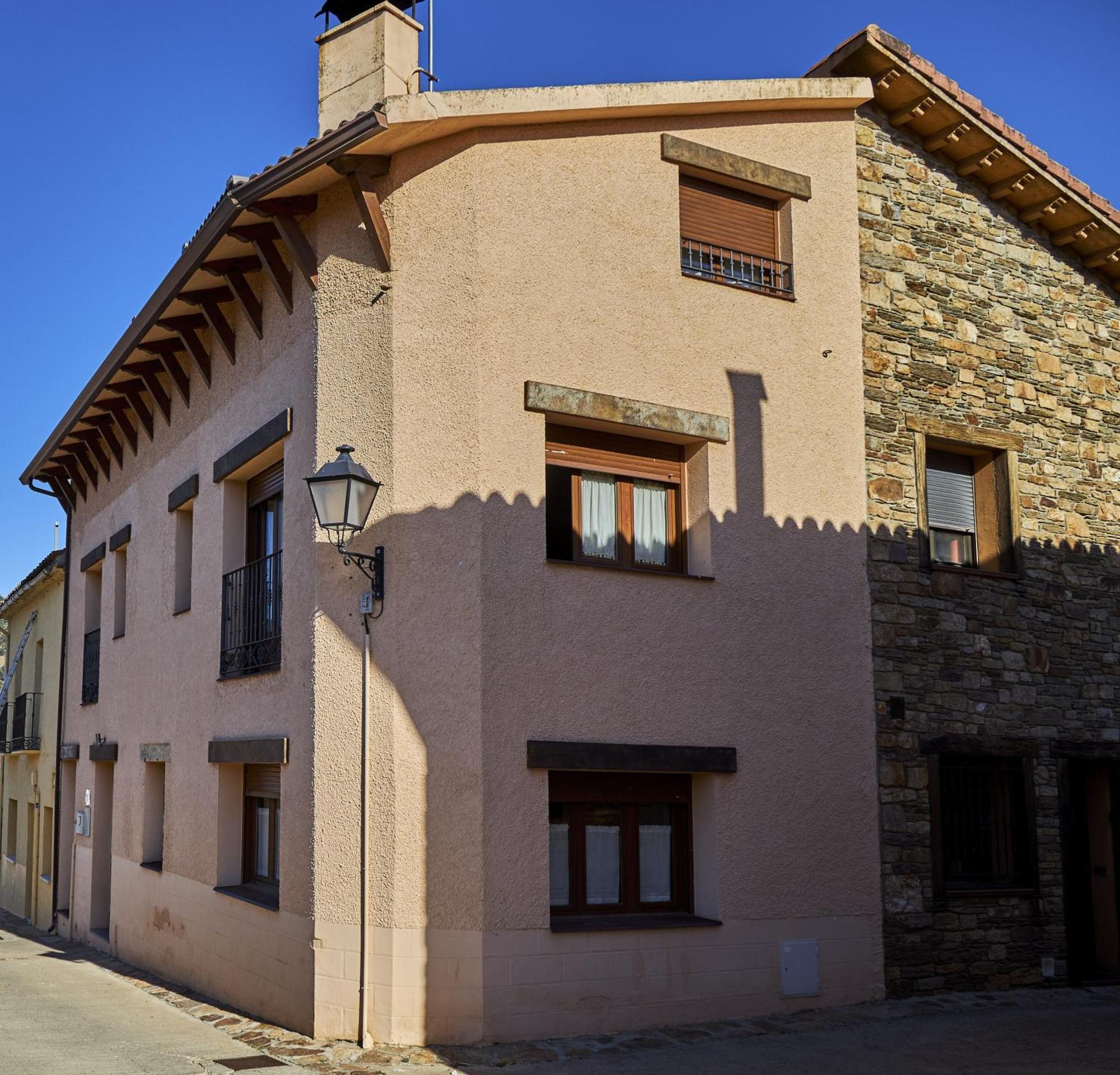 Alojamiento Rural Fuente del Arca (Prádena del Rincón) Pradena del Rincon Exterior foto